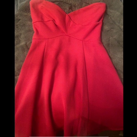 Pink strapless mini dress (worn once) - Picture 3 of 8